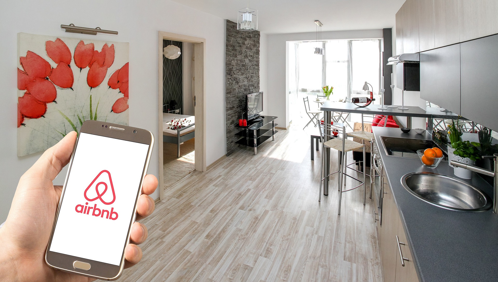 Airbnb Banner